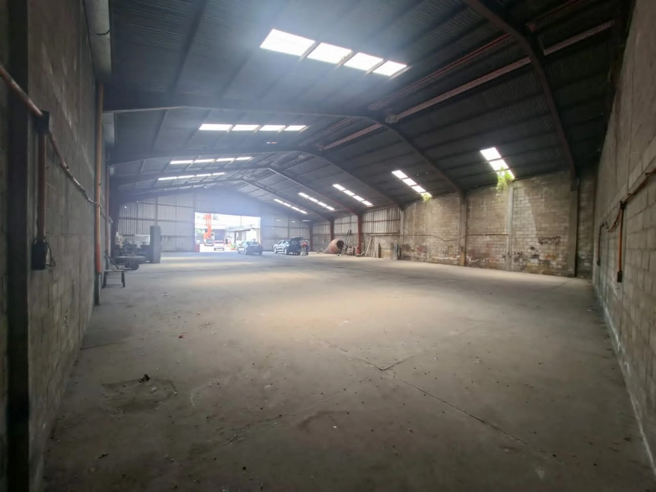 BODEGA PLAZA VILLA NUEVA A LA PAR EN RENTA — Bodega / Ofibodega en Alquiler en Villa Nueva, Guatemala, Ciudad — foto 8 de 9