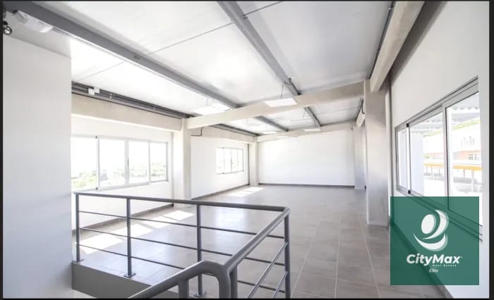 OFI-BODEGA EN RENTA - SECTOR DEL NARANJO ZONA 4 MIXCO — Bodega / Ofibodega en Alquiler en Zona 4 Mixco, Guatemala, Ciudad — foto 4 de 9