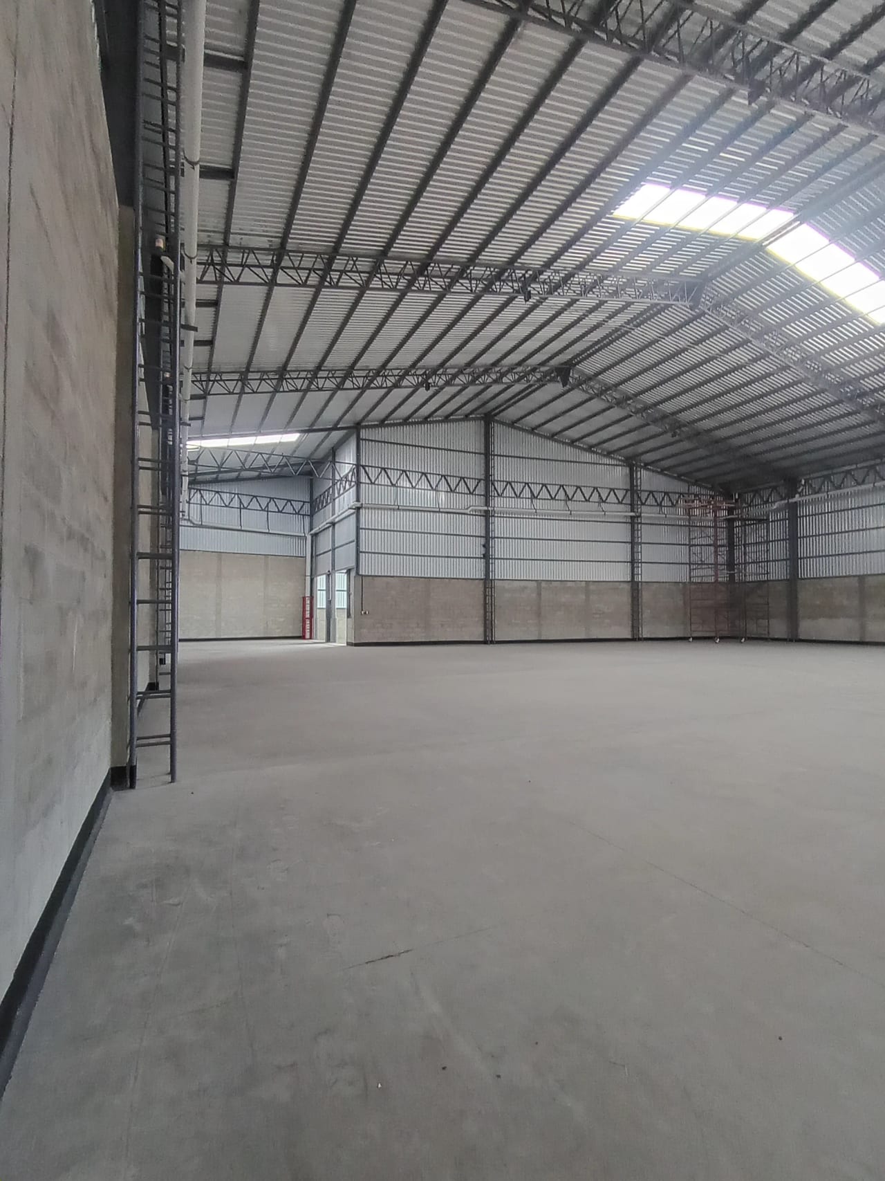 Bodega Industrial de 1,740 m² | Estratégica en Zona 10, San Andrés Itzapa Chimaltenango — Bodega / Ofibodega en Alquiler en San Andrés Itzapa, Chimaltenango — foto 9 de 17