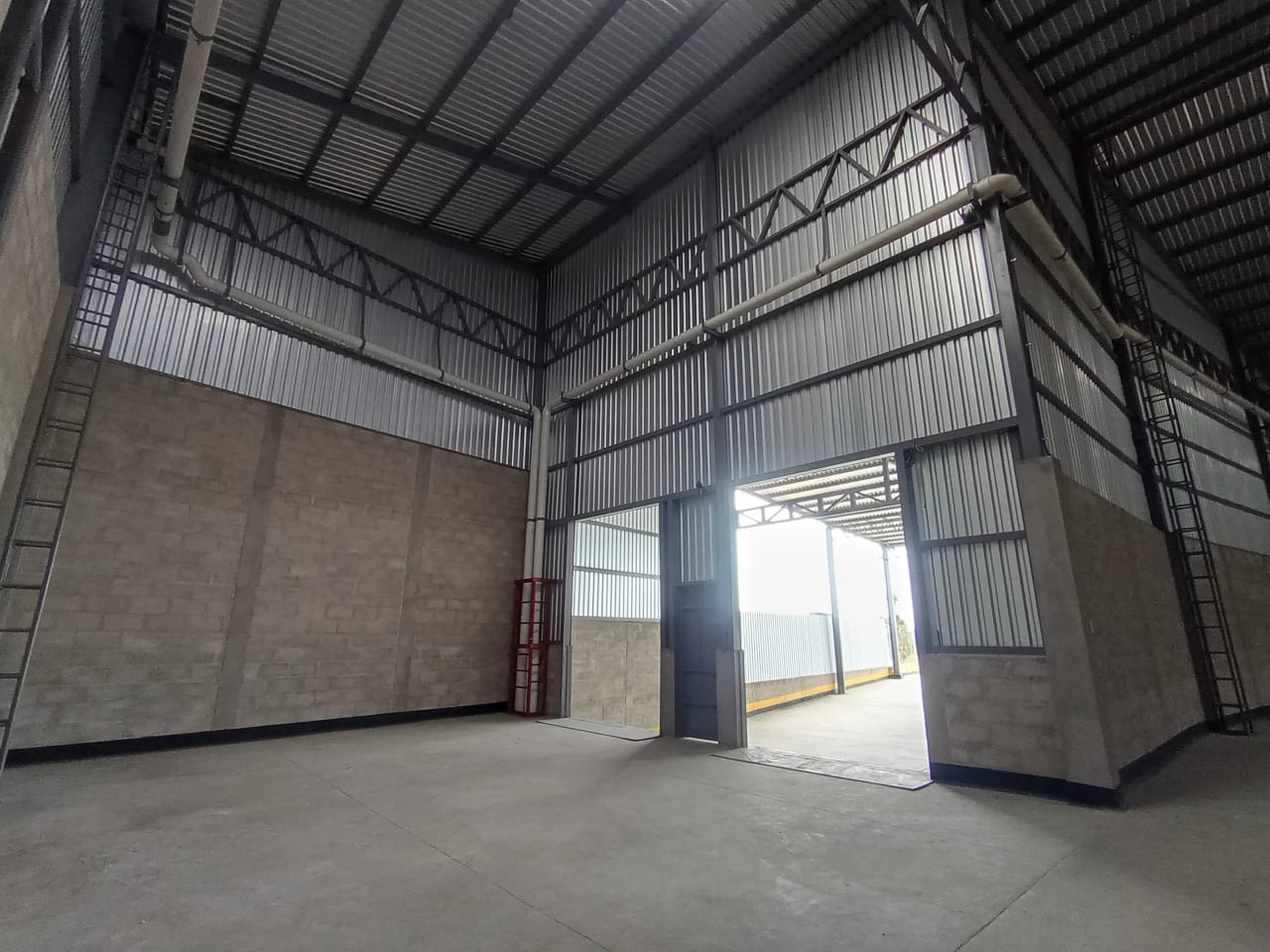 Bodega Industrial de 1,740 m² | Estratégica en Zona 10, San Andrés Itzapa Chimaltenango — Bodega / Ofibodega en Alquiler en San Andrés Itzapa, Chimaltenango — foto 15 de 17