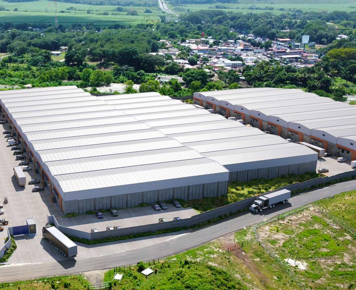 ¡Últimas Unidades de 950 m²! Bodegas en Hub Anexa Cocales (Cruce CA-2 / CA-9) — Bodega / Ofibodega en Venta en Mazatenango, Suchitepéquez — foto 4 de 11