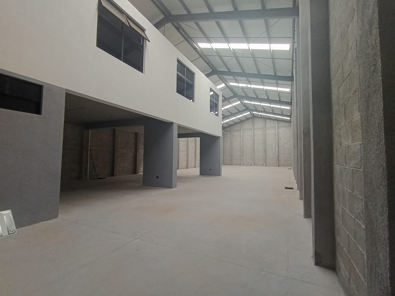 Ofibodega B Chimaltenango desde 377.10 m² — Bodega / Ofibodega en Alquiler en San Andrés Itzapa, Chimaltenango — foto 4 de 4