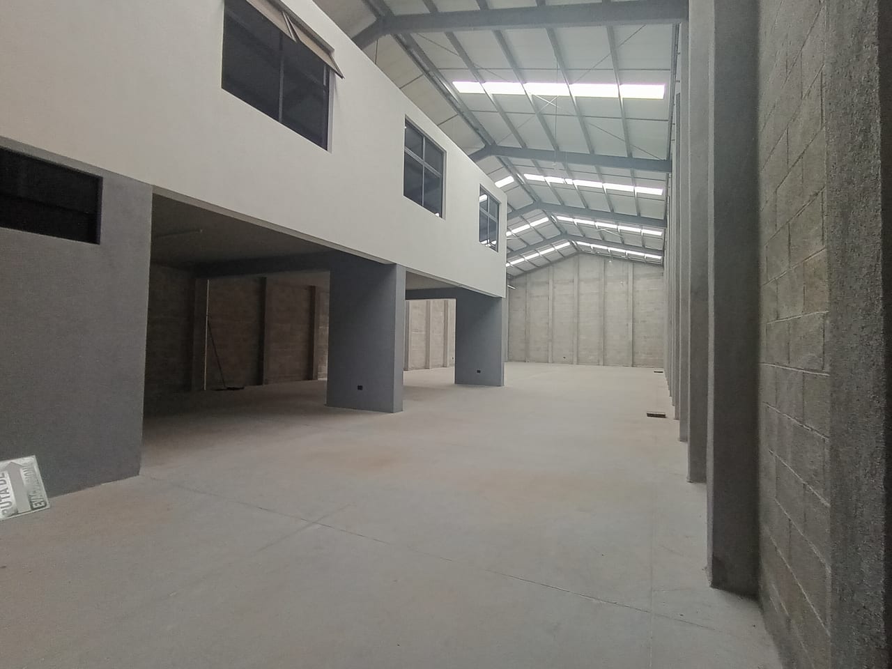 Ofibodega B Chimaltenango desde 377.10 m² — Bodega / Ofibodega en Alquiler en San Andrés Itzapa, Chimaltenango — foto 3 de 4