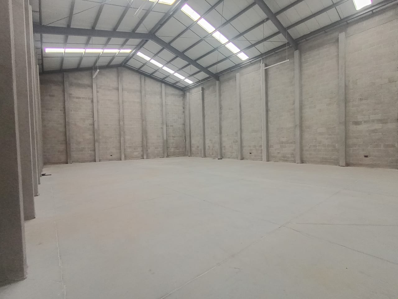 Ofibodega tipo A - desde 420.88 m² — Bodega / Ofibodega en Alquiler en San Andrés Itzapa, Chimaltenango — foto 5 de 6