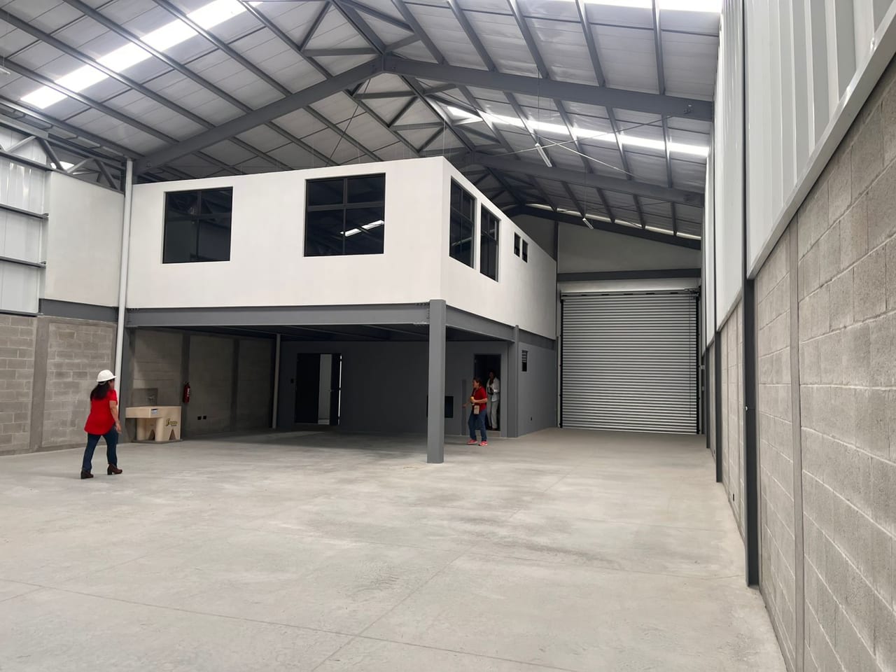 Ofibodega B en renta / desde 382.86 m² en la Vas — Bodega / Ofibodega en Alquiler en Villa Canales, Guatemala, Ciudad — foto 1 de 9