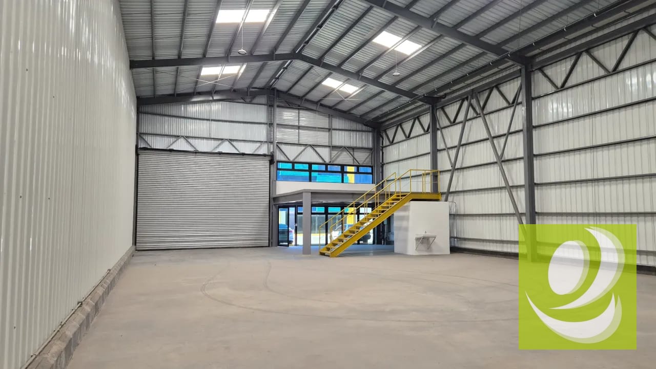 EN VENTA O RENTA BODEGA DENTRO DE CONDOMINIO INDUSTRIAL EN CARRETERA A EL SALVADOR — Bodega / Ofibodega en Venta en Carretera a El Salvador, Guatemala, Ciudad — foto 5 de 6