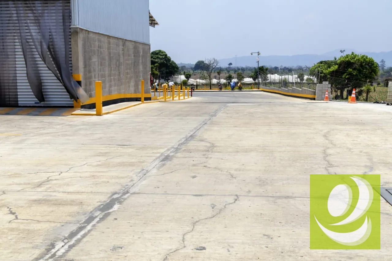 🚛 BODEGA INDUSTRIAL NUEVA EN RENTA | UBICACIÓN ESTRATÉGICA — Bodega / Ofibodega en Alquiler en San Andrés Itzapa, Chimaltenango — foto 3 de 6