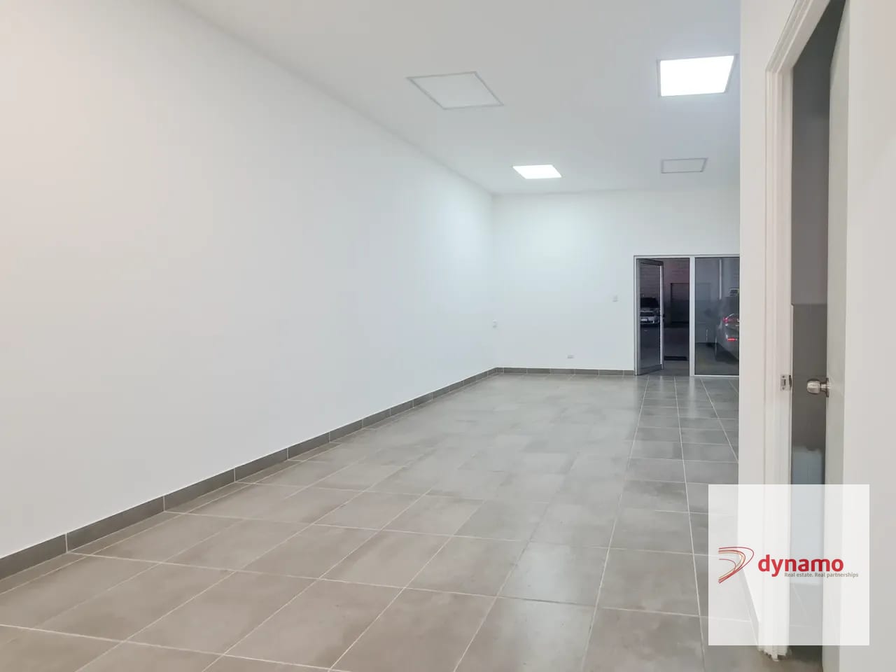 Ofibodega en Renta en Zona Empresarial El Naranjo | 158 m² — Bodega / Ofibodega en Alquiler en Zona 4 Mixco, Guatemala, Ciudad — foto 3 de 7