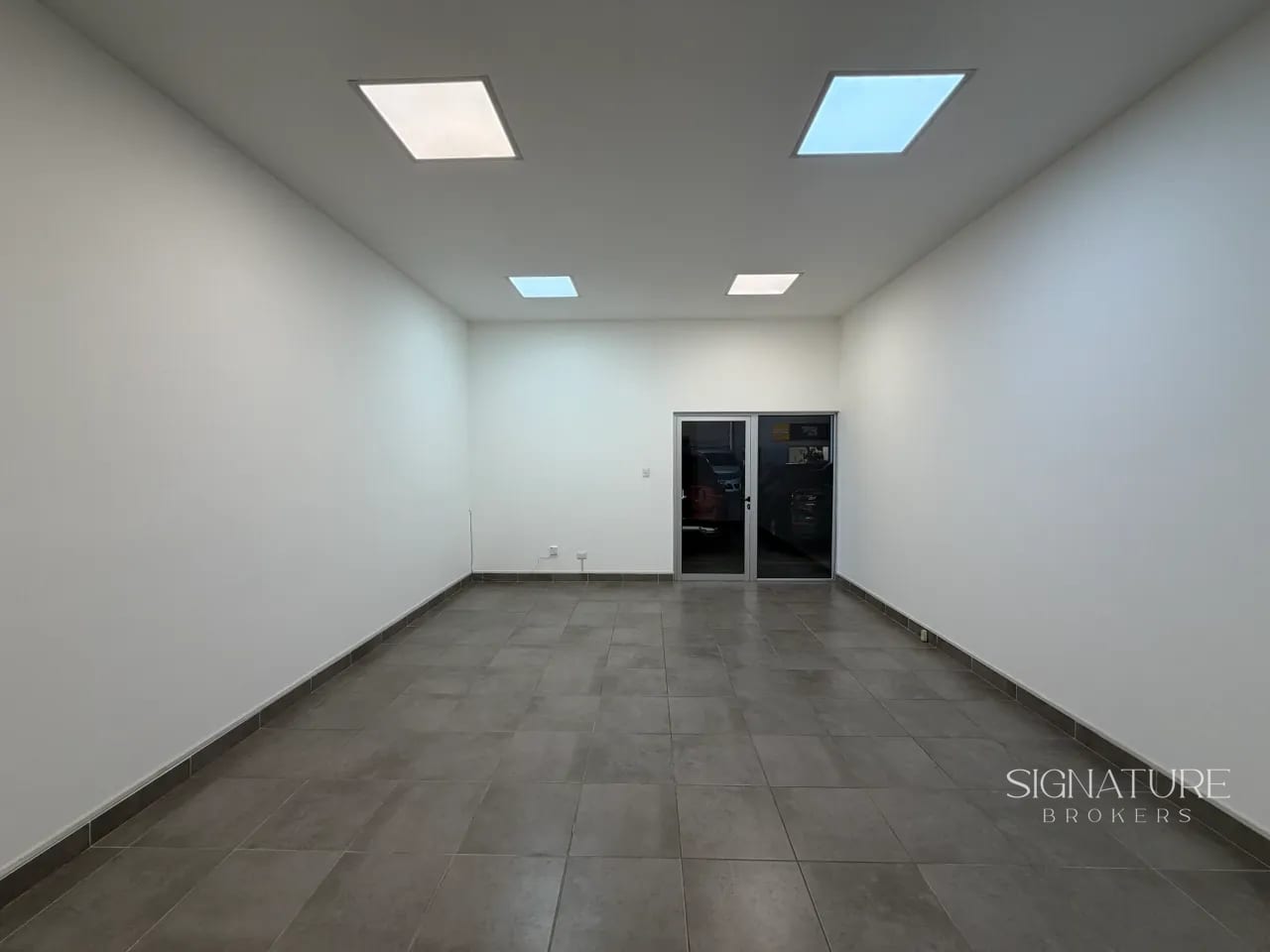 Ofibodega en Renta - Distribodegas 5, Parque Industrial Las Tunas, El Naranjo, Mixco Z.4 — Bodega / Ofibodega en Alquiler en Zona 4 Mixco, Guatemala, Ciudad — foto 7 de 10