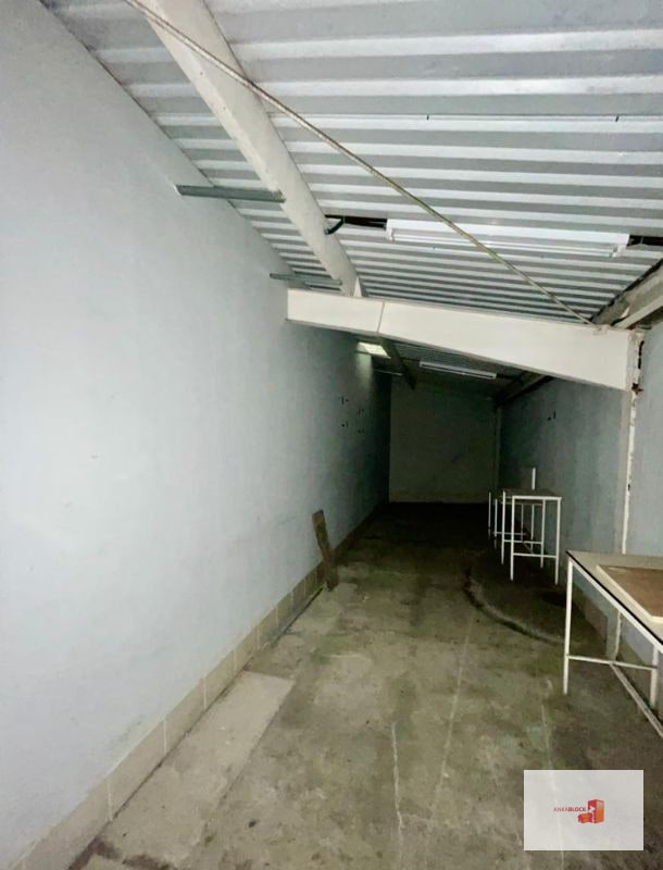 Renta bodega zona 10 - 620m2 - 2 niveles - 6