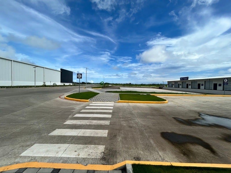 Bodegas en renta Parque industrial Zona Libre Quetzal — Bodega / Ofibodega en Alquiler en Puerto Quetzal, Escuintla — foto 3 de 10