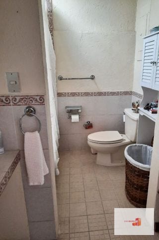 Casa uso residencia, oficina o incluso bodega Col.Trinidad — Bodega / Ofibodega en Venta en Trinidad, Zona 15, Guatemala, Ciudad — miniatura 6 de 10