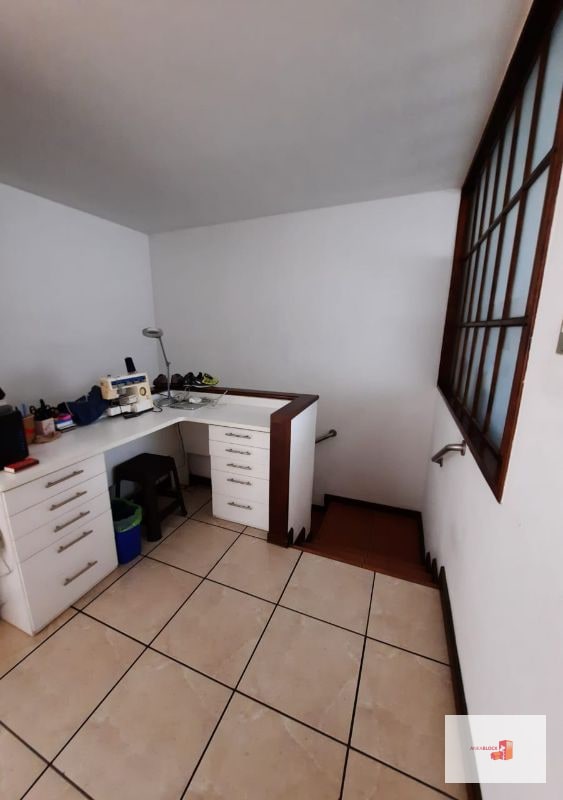 Casa uso residencia, oficina o incluso bodega Col.Trinidad - 10