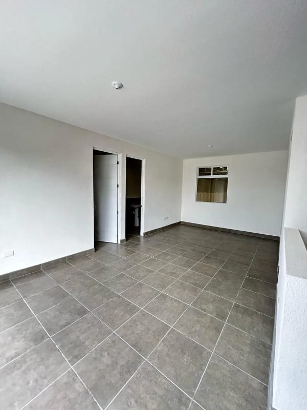 Bodega en Venta Km 22.5 CAES — Bodega / Ofibodega en Venta en Carretera a El Salvador, Guatemala, Ciudad — foto 3 de 5