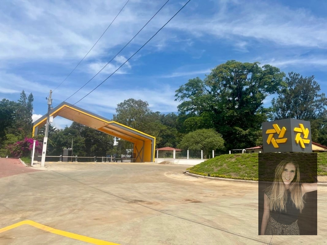 Ofibodega de 668 mts2 en alquiler en Parque Industrial CAES - 1