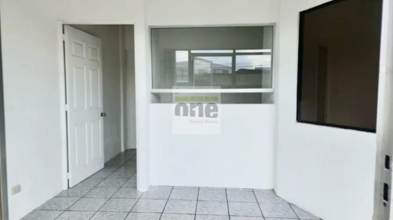 Villa Nueva Complejo de bodegas ubicado en calzada concepción zona 6 Centro Comercial — Bodega / Ofibodega en Venta en Villa Nueva, Guatemala, Ciudad — foto 7 de 9