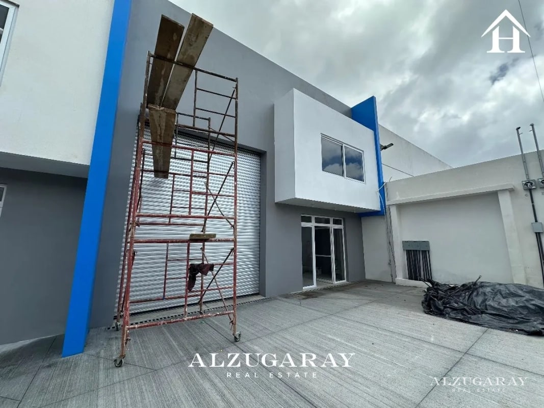 OFIBODEGAS NUEVAS EN COMPLEJO - 200 MT2 EN CAES, ENTRADA A SAN JOSE PINULA - 3