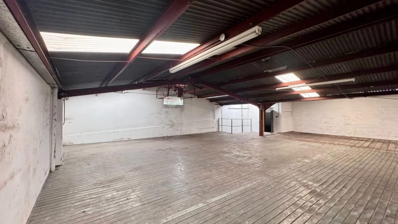 Alquiler Bodega, Calzada Roosevelt — Bodega / Ofibodega en Alquiler en Zona 11, Guatemala, Ciudad — foto 8 de 10