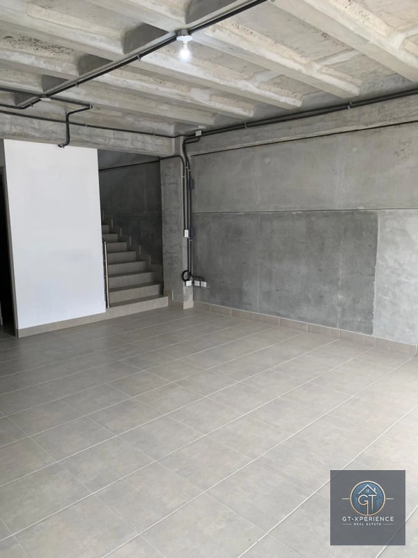 Bodega Bouganbilias en Calzada La Paz - 9