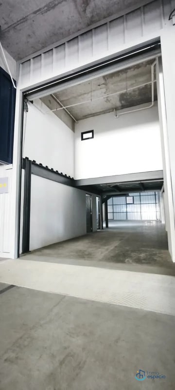 Bodega en Venta CAES KM 13 - 10