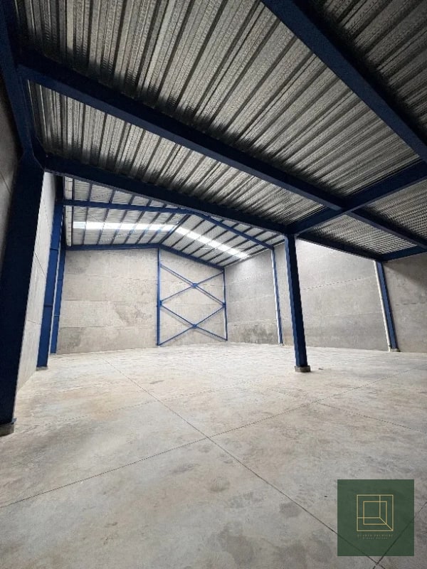Ofibodega en renta km 16 - 7