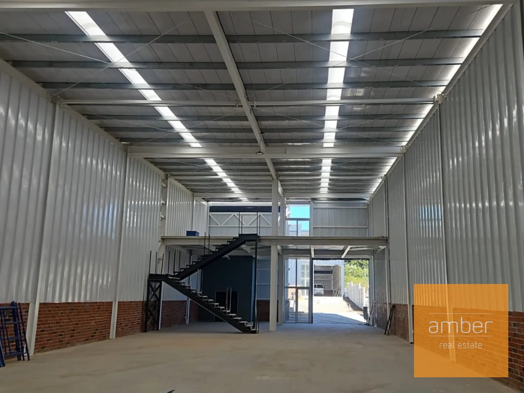 Bodegas en Centro de Negocios K22, Km.22.5 CAES - 11