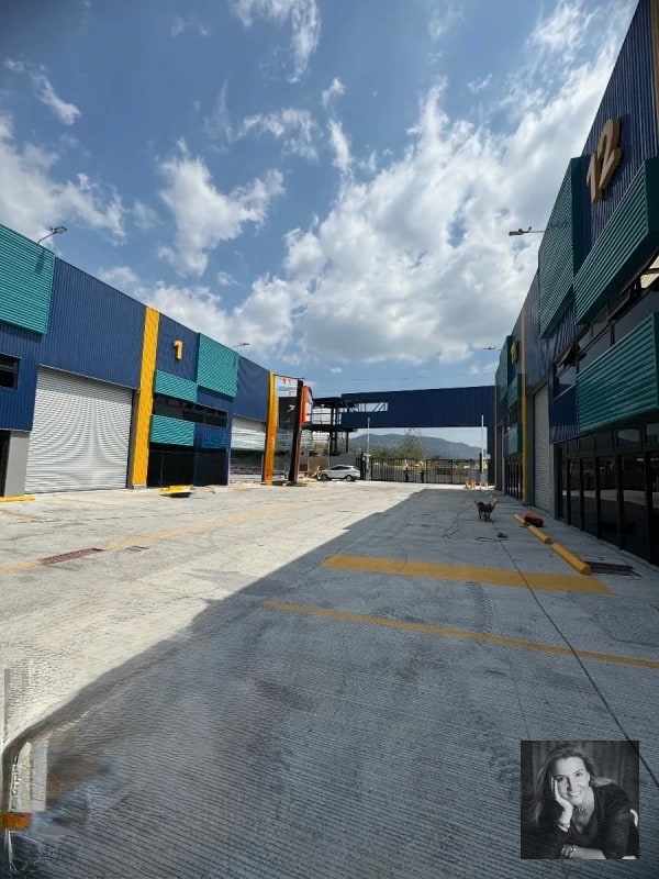 Bodega en Renta o Venta – 449.37 m² / Villa canales cerca de la Vas - 3