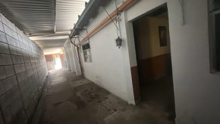 Propiedad para remodelar o demoler! En excelente ubicación comercial.  zona 7 — Bodega / Ofibodega en Alquiler en Zona 7, Guatemala, Ciudad — miniatura 2 de 4