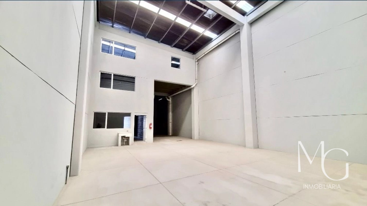 ofibodega en venta en San Nicolás, zona 4 de mixco - 9