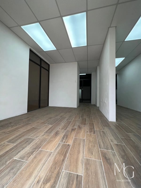 Venta/Renta BODEGA ZONA 13 - 3