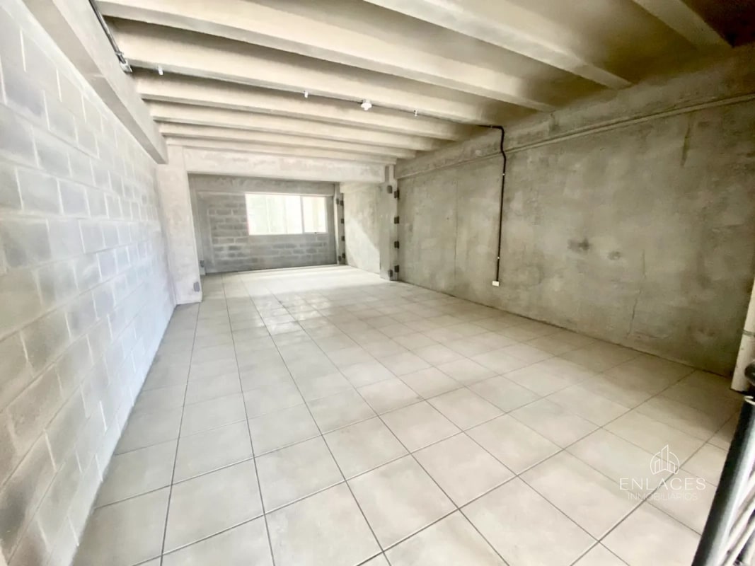 Zona 4 de Mixco • Ofibodega en Renta • Condominio Zona de Negocios San Nicolás - 6