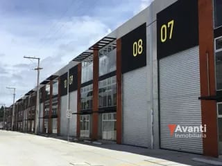 VENDO BODEGA ZONA 4 MIXCO, DENTRO DE COMPLEJO — Bodega / Ofibodega en Venta en Zona 4 Mixco, Guatemala, Ciudad — miniatura 2 de 15