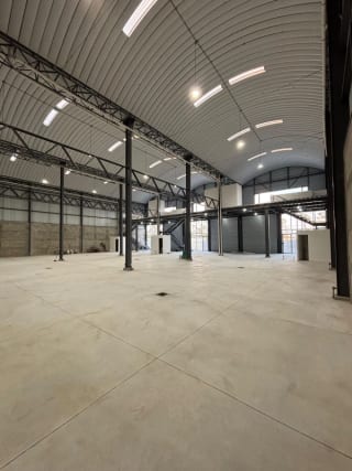 Bodega en venta en Villa Nueva, frente al Mayan Golf — Bodega / Ofibodega en Venta en Villa Nueva, Guatemala, Ciudad — miniatura 3 de 12