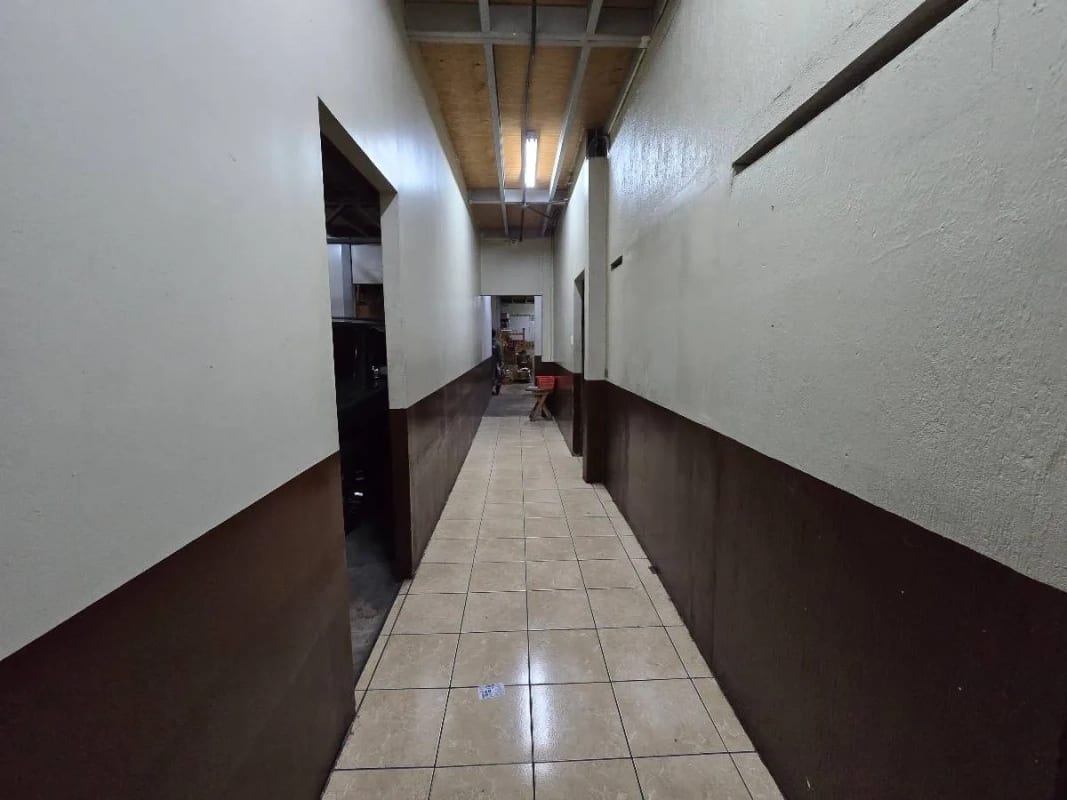 Bodega en venta, Miraflores , Zona 11 — Bodega / Ofibodega en Venta en Miraflores, Zona 11, Guatemala, Ciudad — foto 9 de 13
