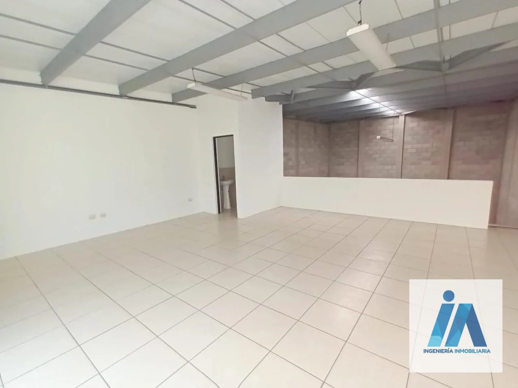 OFIBODEGA EN ALQUILER📍Centro Sur Ofibodegas, zona 4 Villa Nueva Ofibodega ideal para importadoras, ventas al detalle o centros administrativos - 4