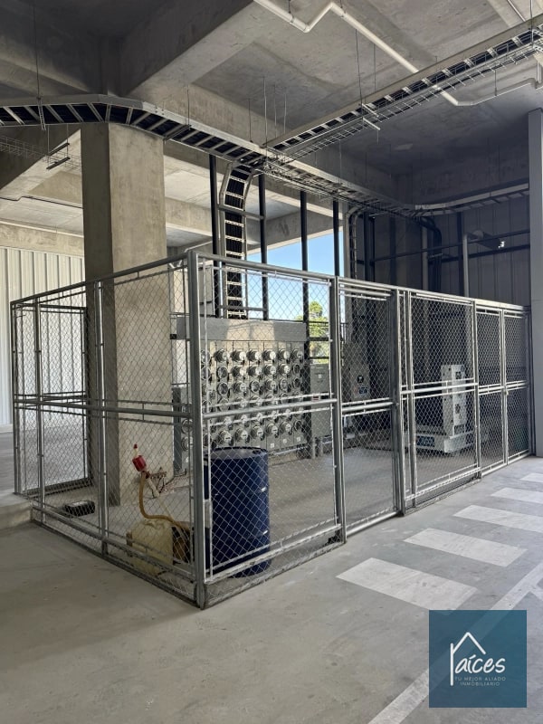 Ofibodega en renta K13 Santa Rosaliía (D) - 3