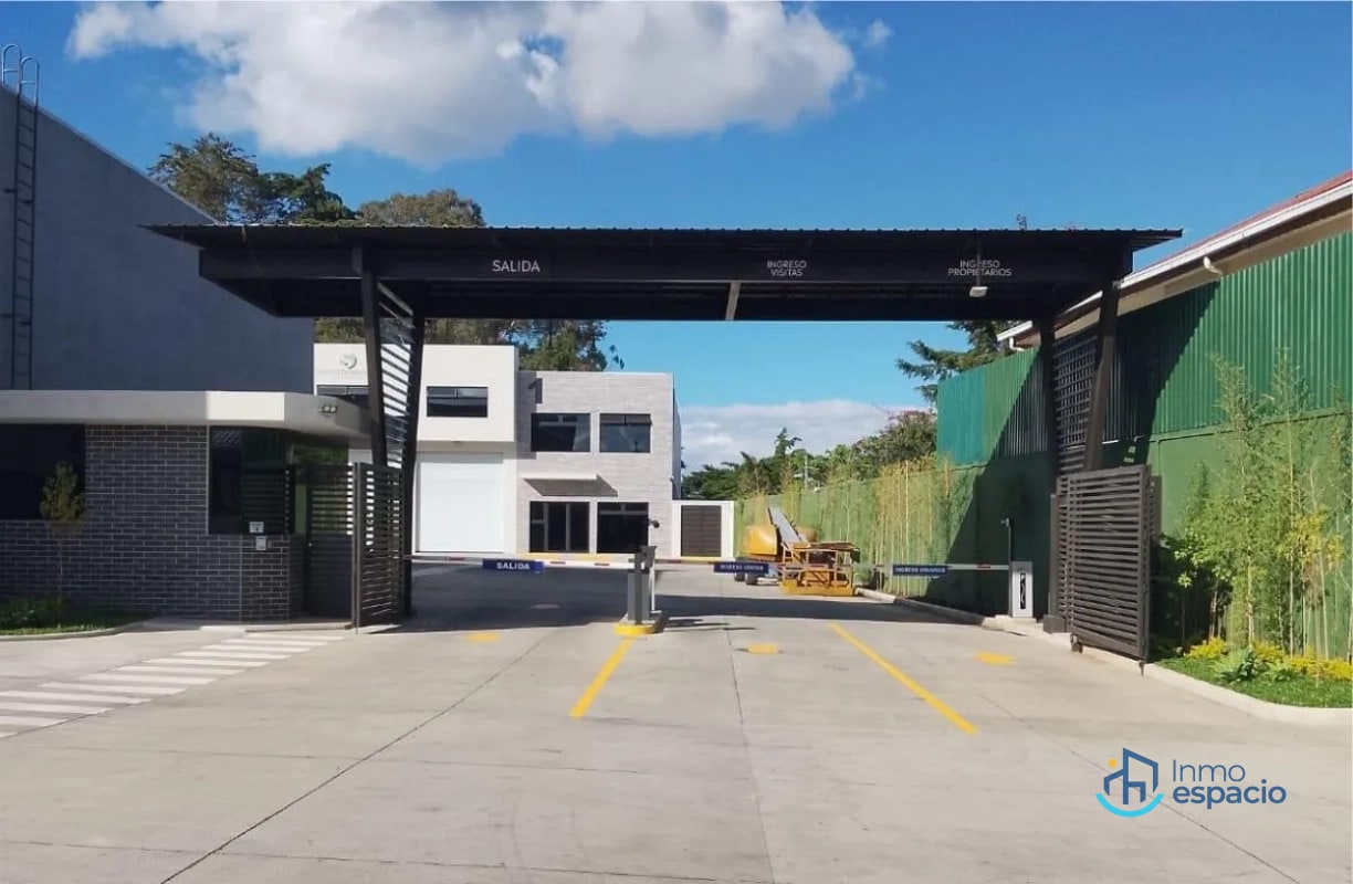 Ofibodega en renta, finalizada Calzada Roosvelt - 13