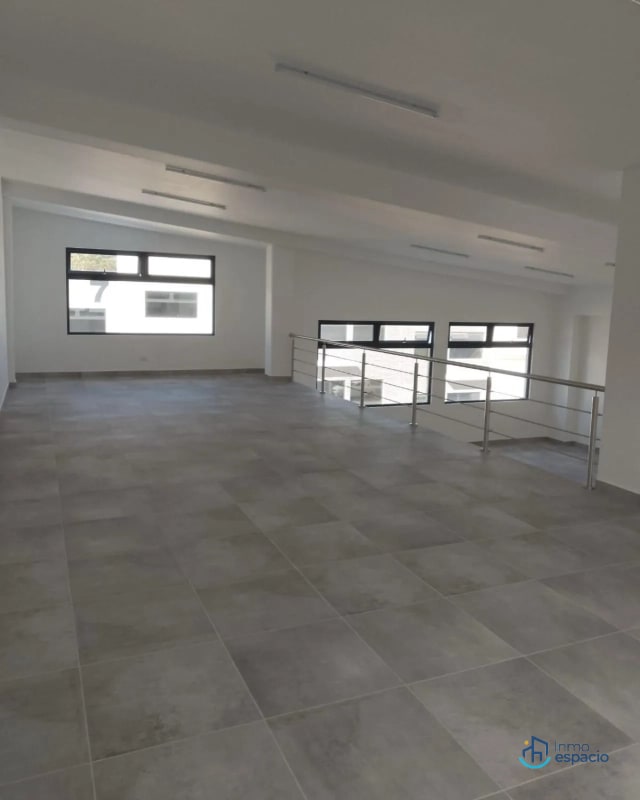 Ofibodega en renta, finalizada Calzada Roosvelt - 8