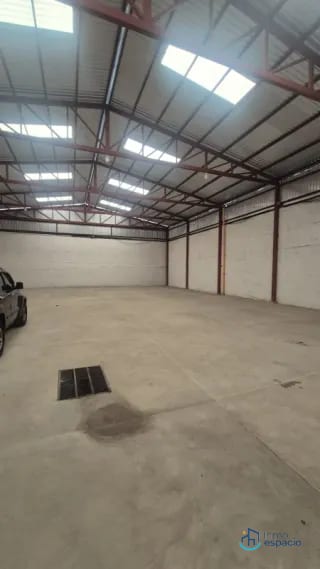 Bodega en renta-  San Cristobal — Bodega / Ofibodega en Alquiler en Pinares de San Cristobal, Zona 8 Mixco, Guatemala, Ciudad — miniatura 11 de 17