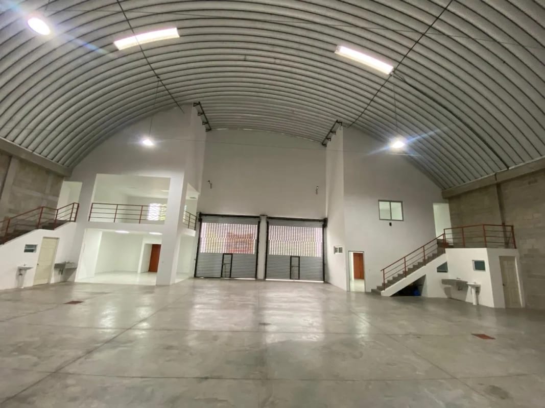 BODEGAS EN VENTA ESCUINTLA 798M2 — Bodega / Ofibodega en Venta en Palín, Escuintla — foto 10 de 11