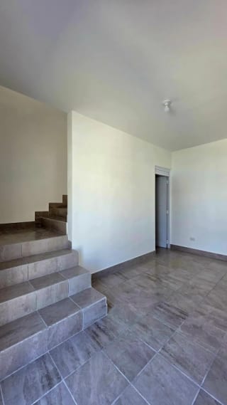 Bodega nueva en renta en El Naranjo Las Tunas 6. — Bodega / Ofibodega en Alquiler en Zona 4 Mixco, Guatemala, Ciudad — miniatura 8 de 15