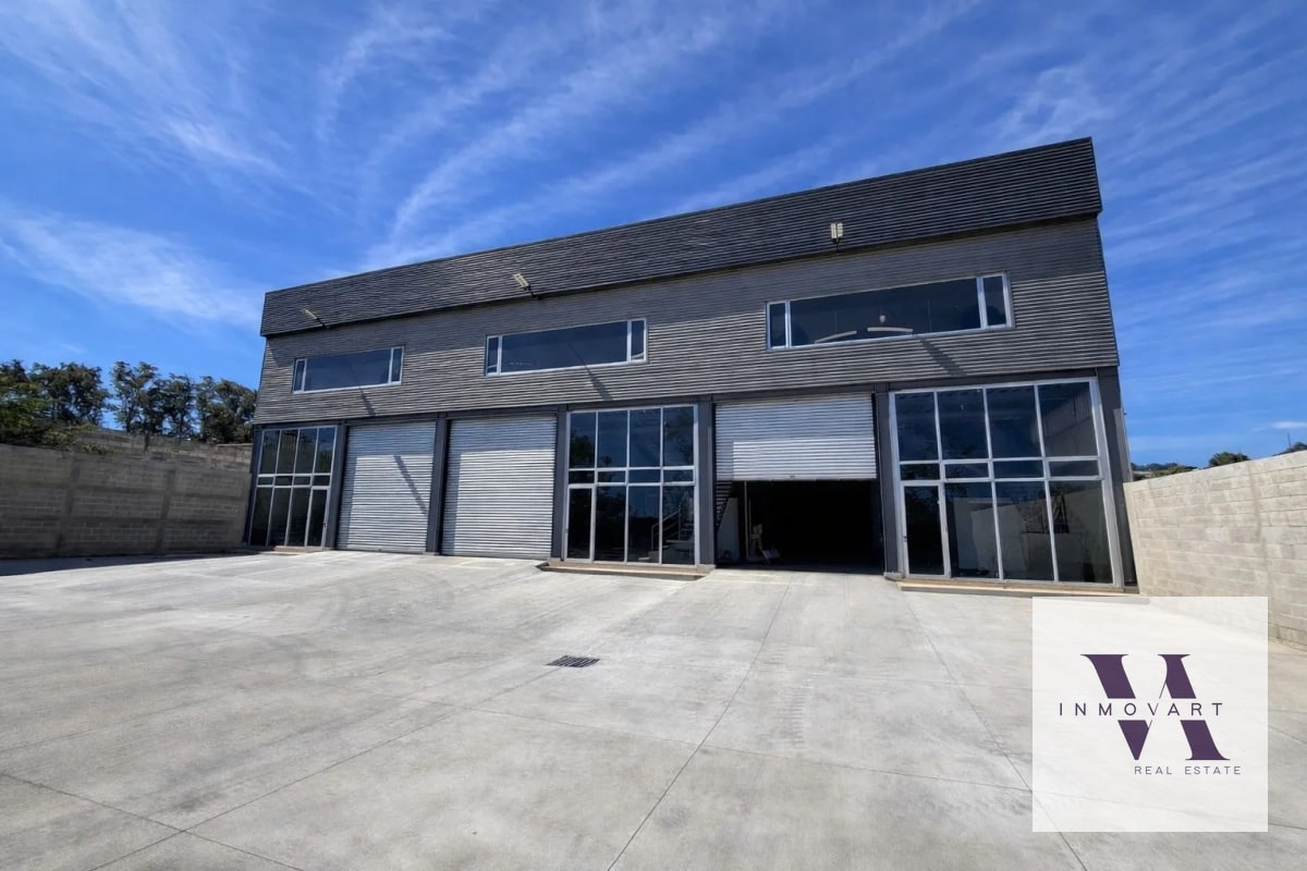 Bodega en Venta Villa Nueva a 1 minuto VAS - 1