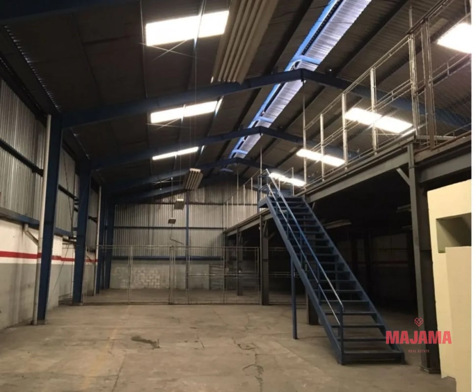 EXCELENTE BODEGA EN VENTA EN ZONA 13, CODIGO 02_BV4 - 1