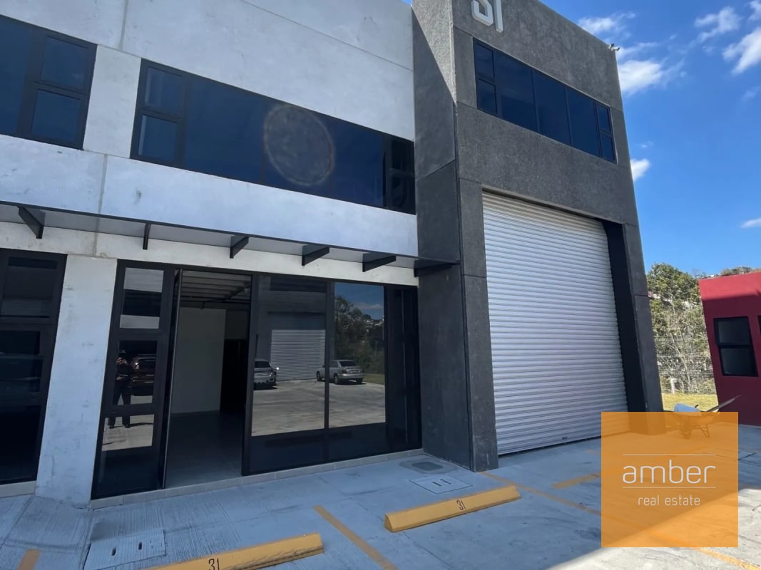 Ofibodegas Bouganvilias, Calzada la Paz, zona 18 - 3