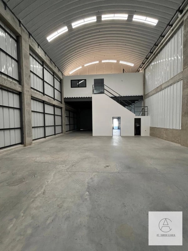 Bodegas en alquiler, K13, CES - 2