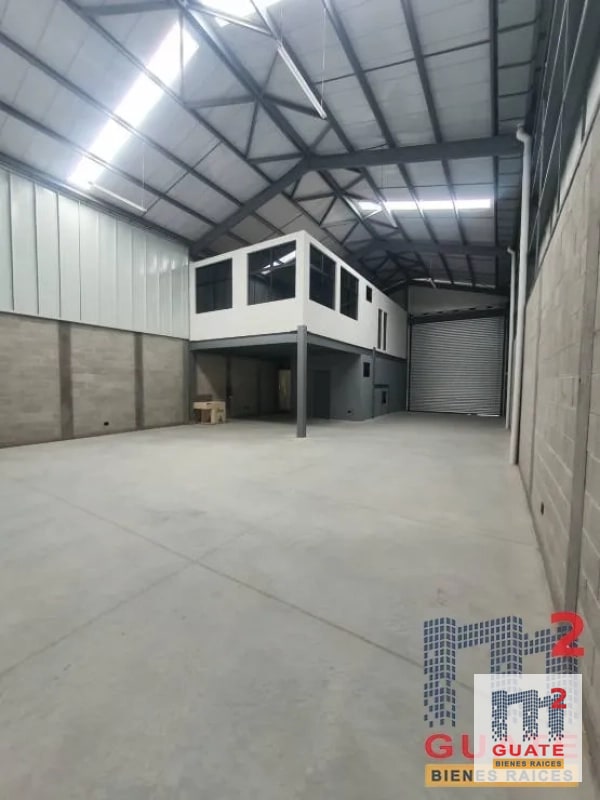 Ofibodega en Renta, Villa Canales - 11