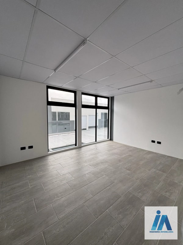 OFIBODEGA EN ALQUILER - Empresarial Villa Canales, Zona 3 Villa Canales - 6