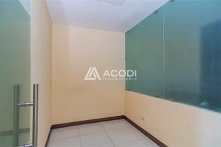 Oficina en Zona 10 — Bodega / Ofibodega en Venta en Zona 10, Guatemala, Ciudad — miniatura 2 de 5