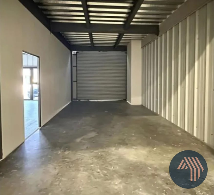 VENTA DE OFIBODEGA - KM 13 SANTA ROSALIA, CARR. AL SALVADOR - 4