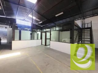 BODEGA EN RENTA EN ZONA 11 POR EL PERIFERICO/AG BATRES — Bodega / Ofibodega en Alquiler en Zona 11, Guatemala, Ciudad — miniatura 6 de 8
